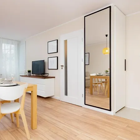 Krolewska By Renters Warszawa