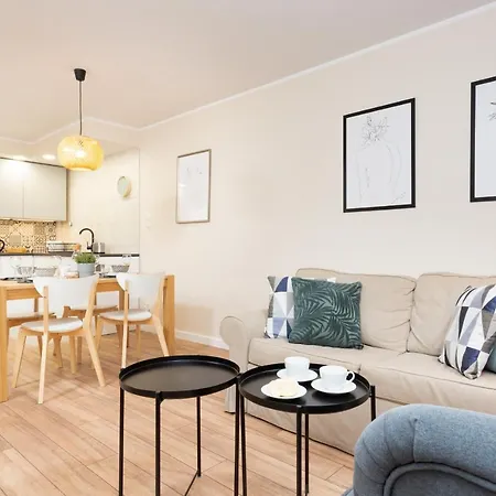 Krolewska By Renters Апартаменты *